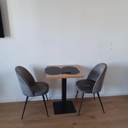 Velin Apartment